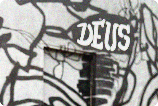 Deus ex Machina in Venice, California: A Serendipitous Encounter