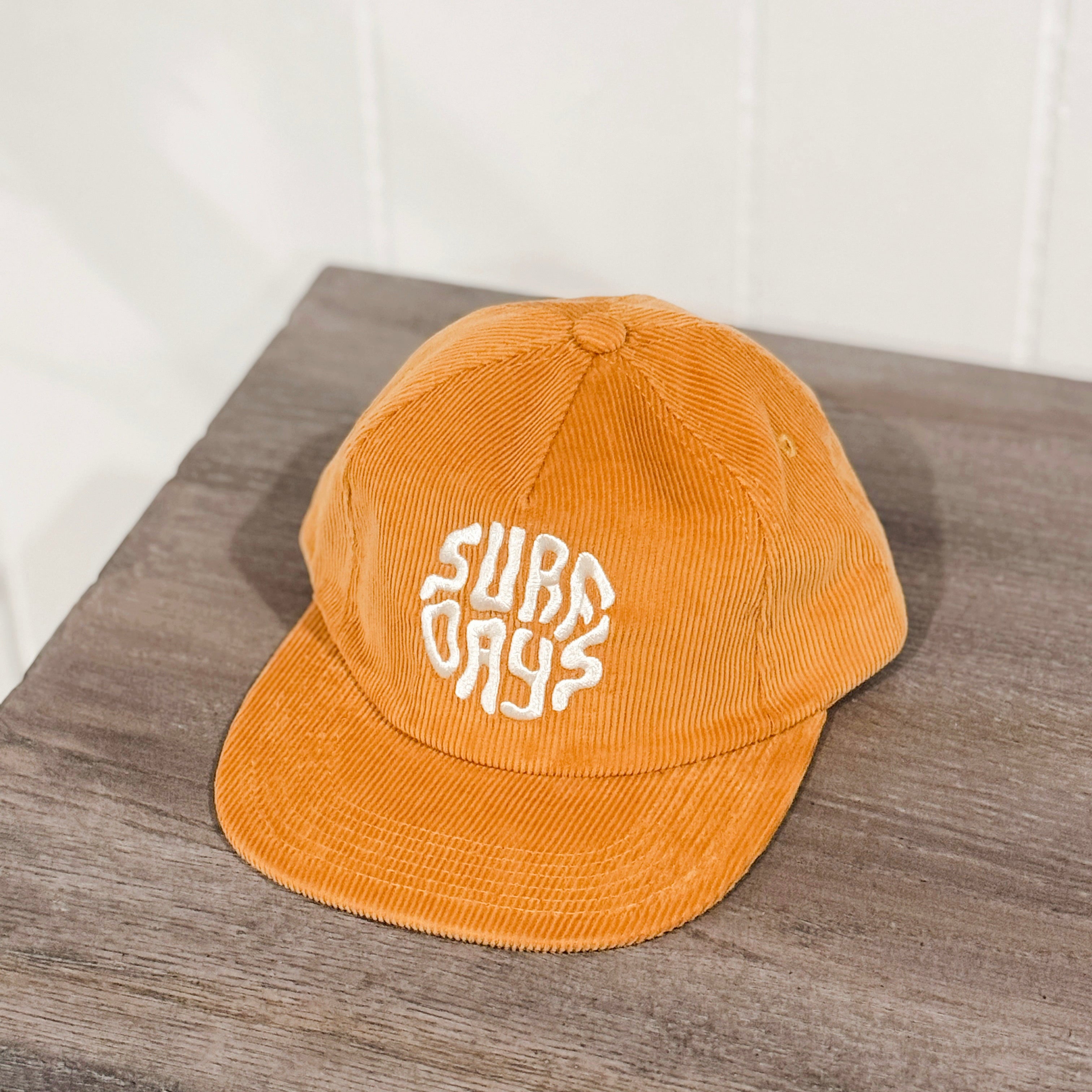 SURF DAYS HAT