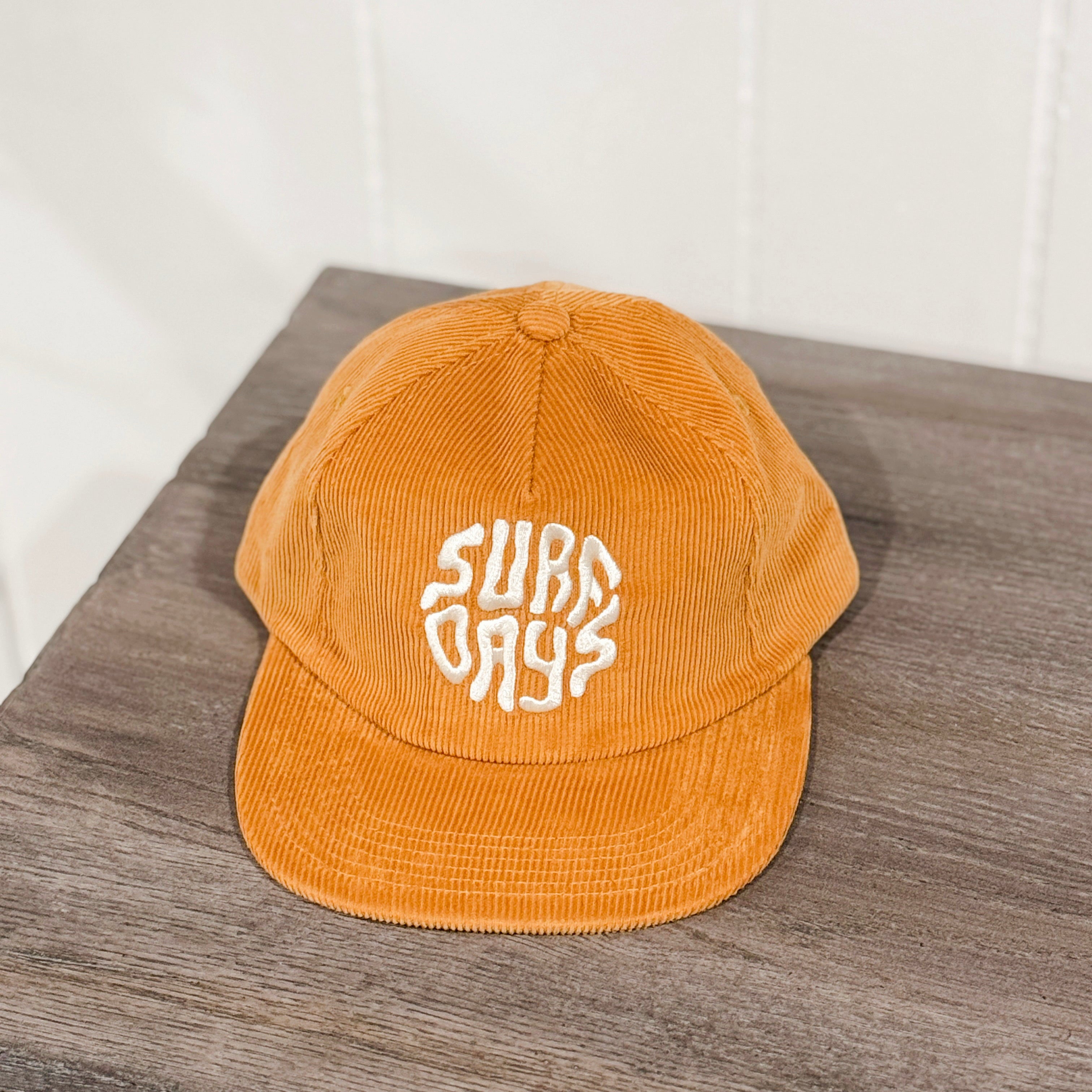 SURF DAYS HAT